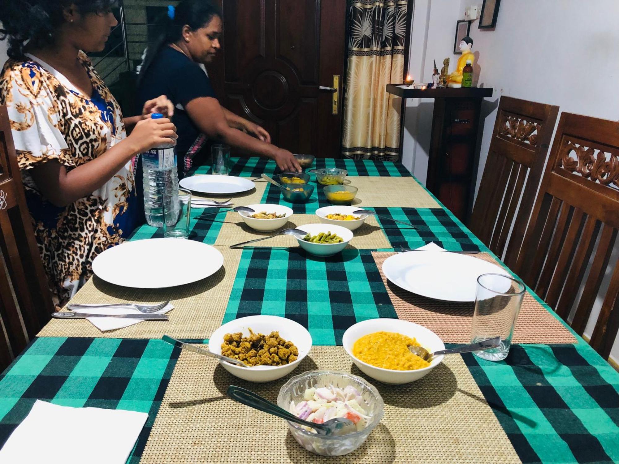 Kandy Dilruk Homestay Екстер'єр фото