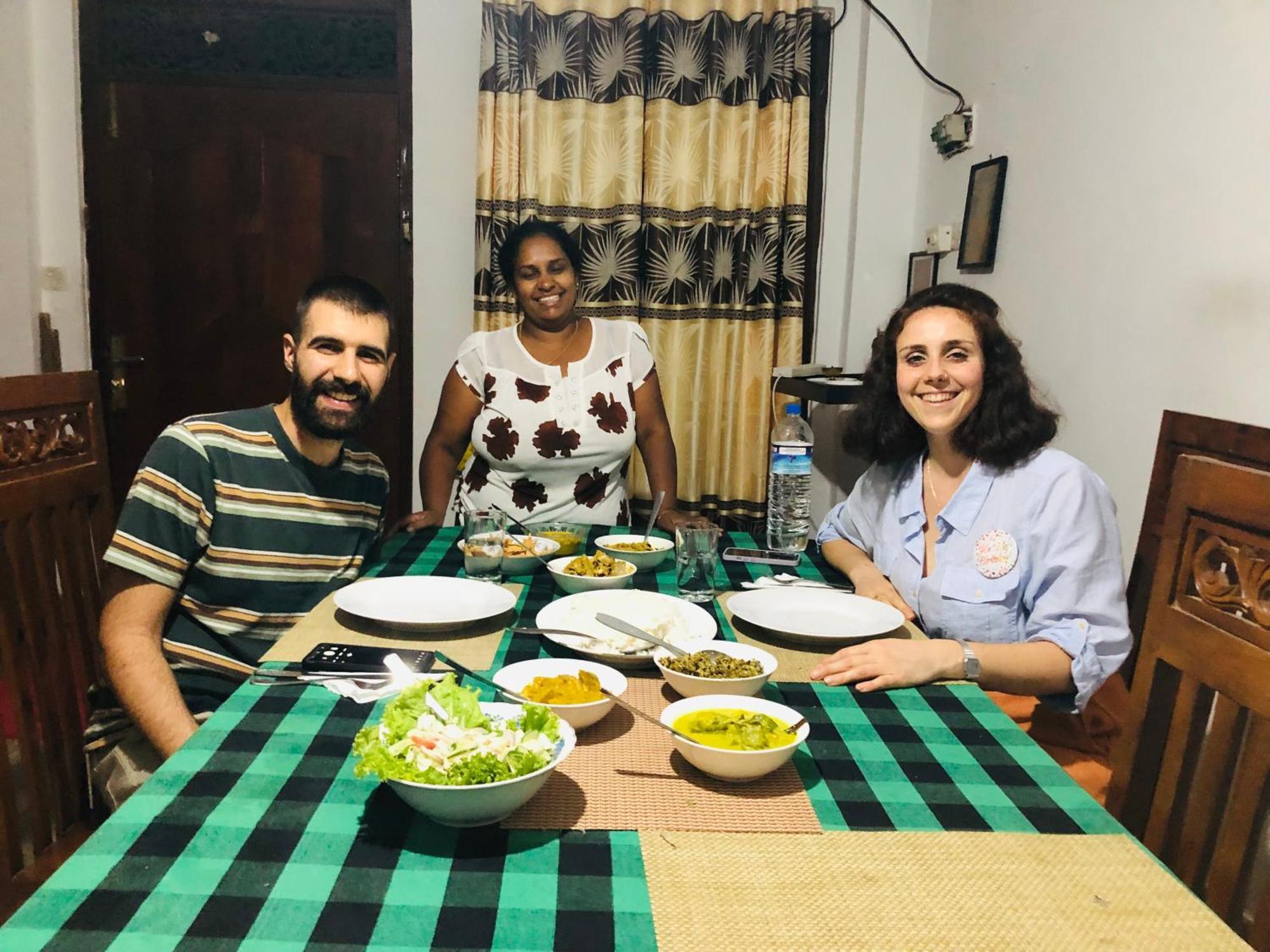 Kandy Dilruk Homestay Екстер'єр фото