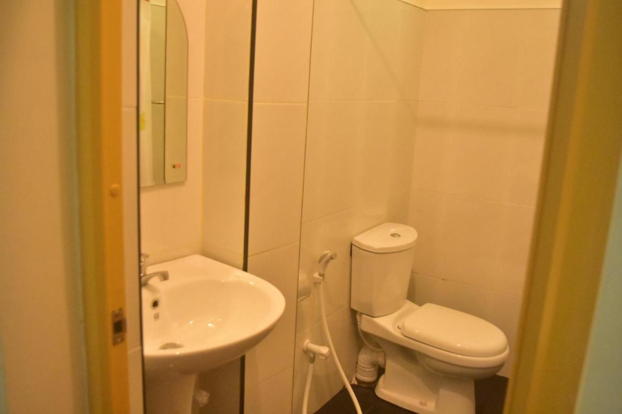 Kandy Dilruk Homestay Екстер'єр фото